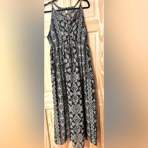 Large Liz Lange Maternity for Target Black and Tan Maxi Dress